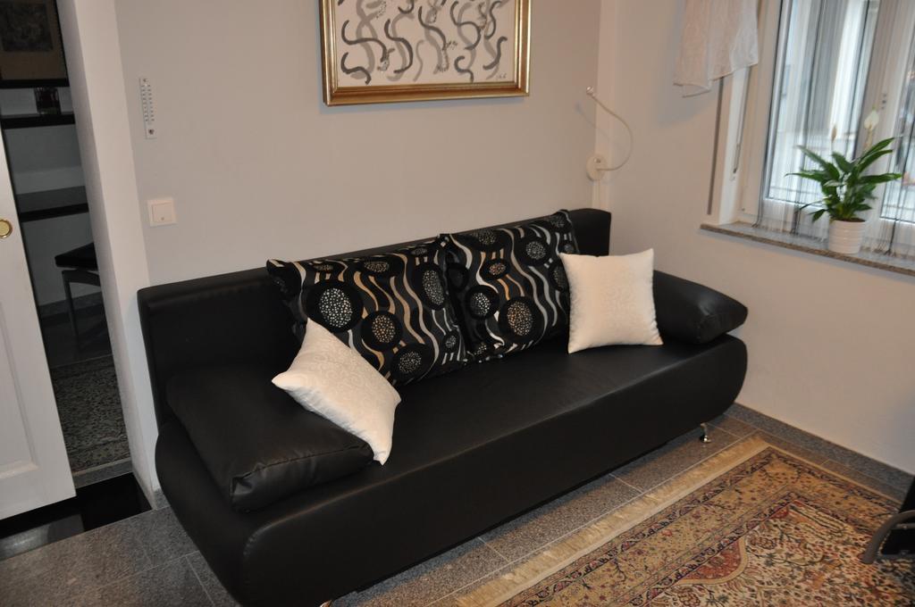 Appartment Graz Zentrum Стая снимка