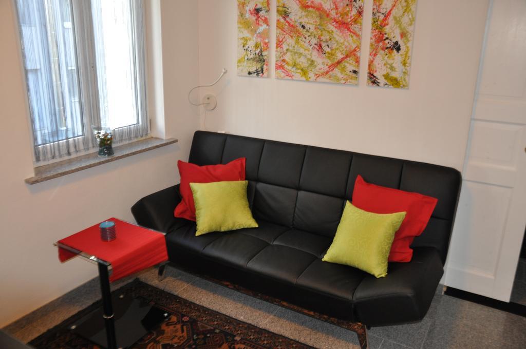 Appartment Graz Zentrum Стая снимка